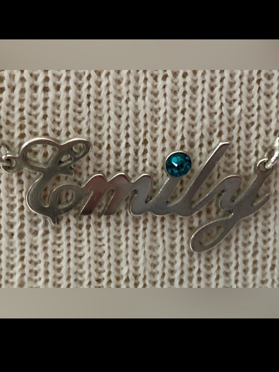 Jewelry - Emily Sterling necklace Silver 18”